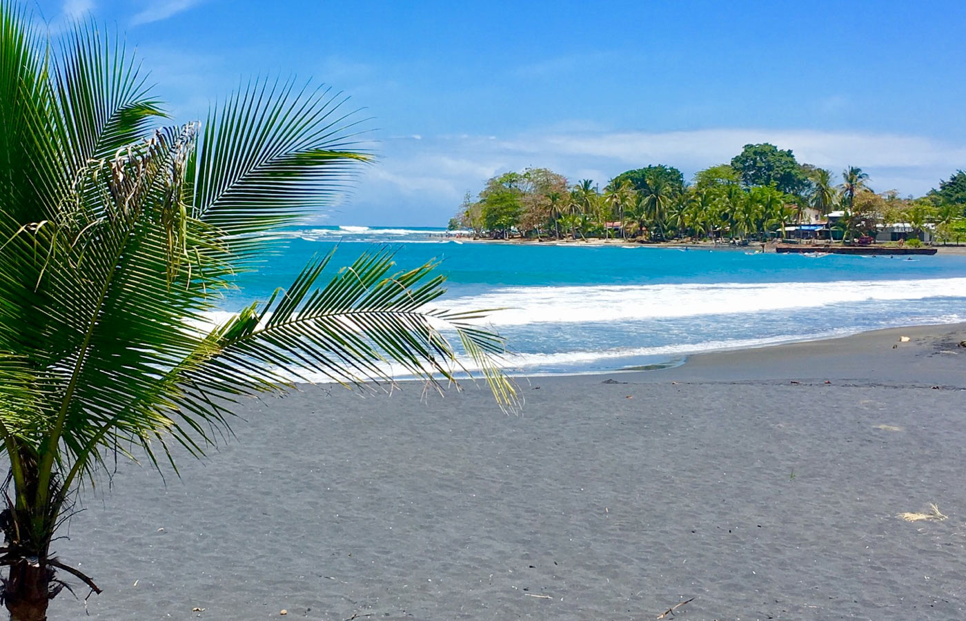 https://puertoviejo.info/wp-content/uploads/2024/11/playa-negra-puertoviejo.jpg